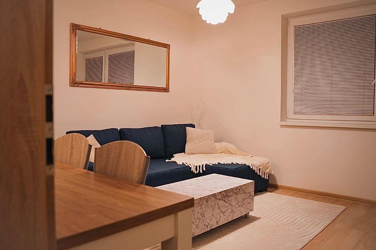 New-Built City Center Apt W. Tatra Mountains Views Liptovský Mikuláš Esterno foto